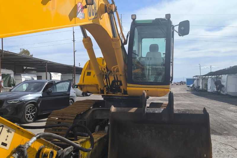 OmecoHub - Immagine JCB JS235HD